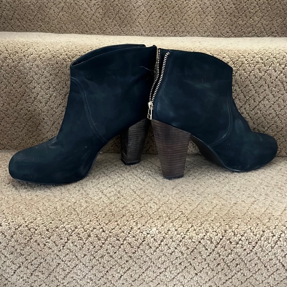 Naples black suede high heel ankle boots by Steve Madden size 10